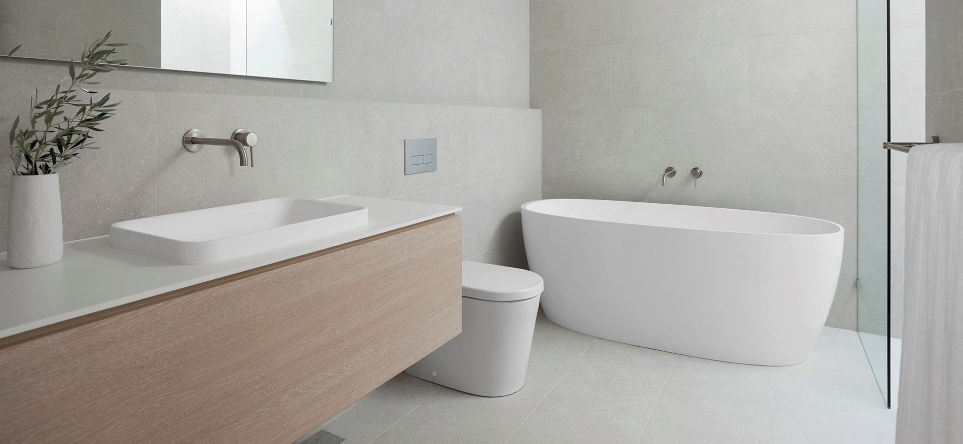 ADP Submerge 1600 Freestanding Bath