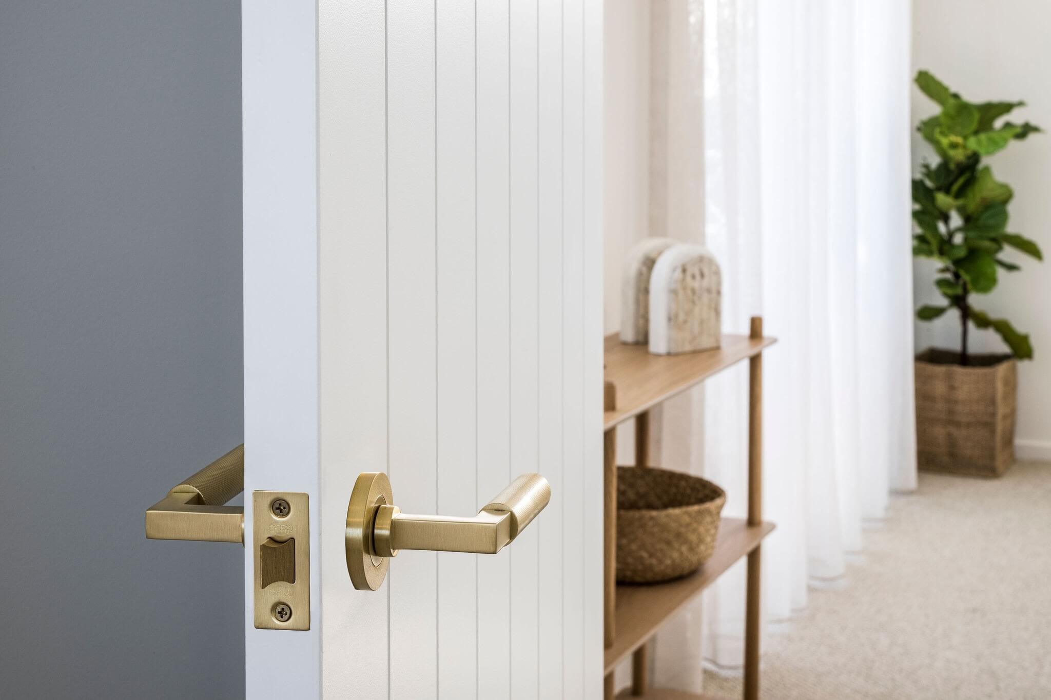 Zanda Zurich Door Handle Lever Set Brushed Brass