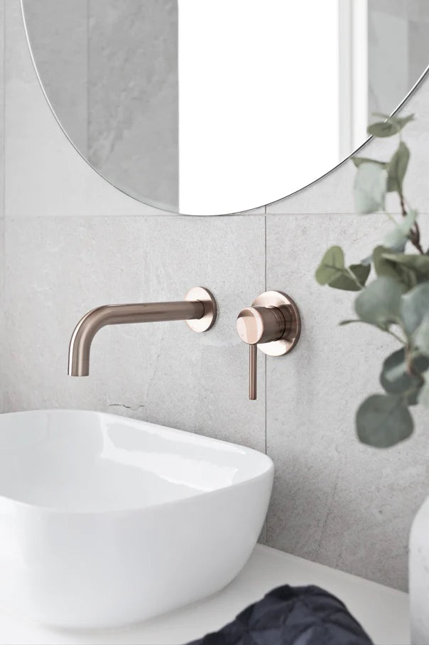 Meir Round Curved Spout 200mm Champagne
