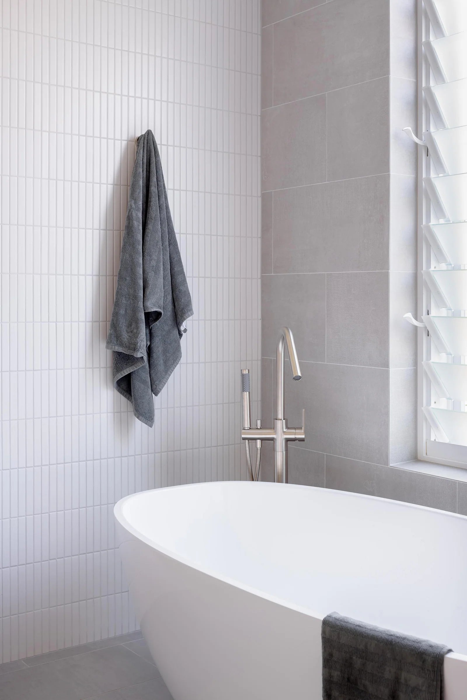 Meir Round Paddle Wall Mixer Brushed Nickel