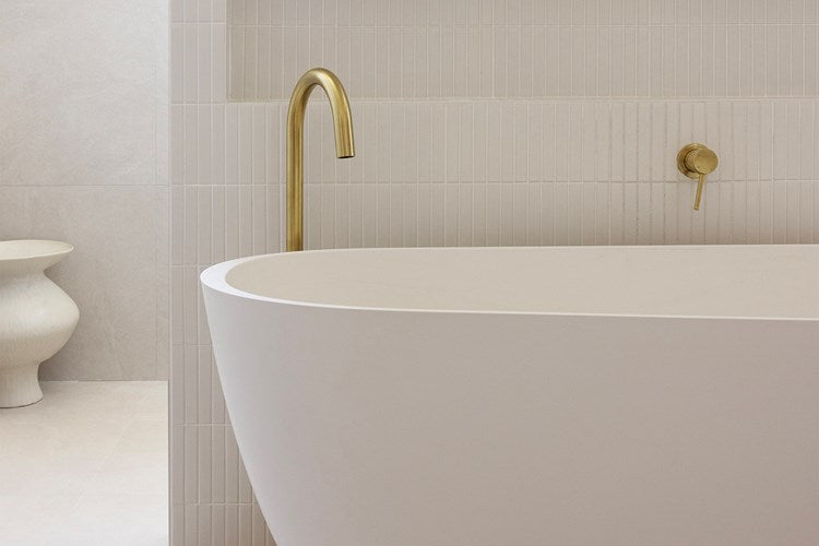 ADP Day Dream 1700mm Freestanding Bath Matte White