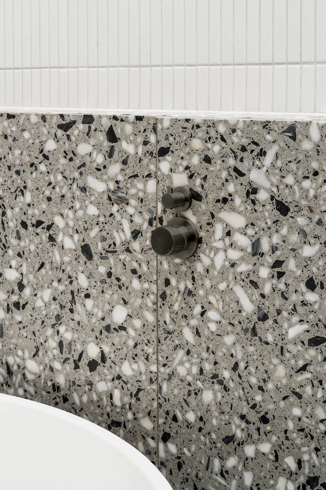 Meir Round Pinless Diverter Mixer Shadow