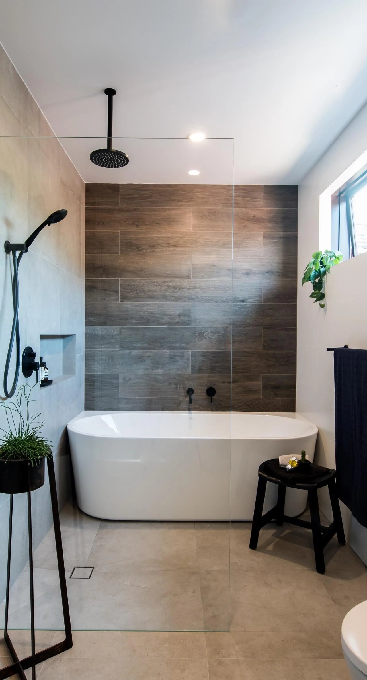 Meir Round Ceiling Shower Arm 300mm Matte Black