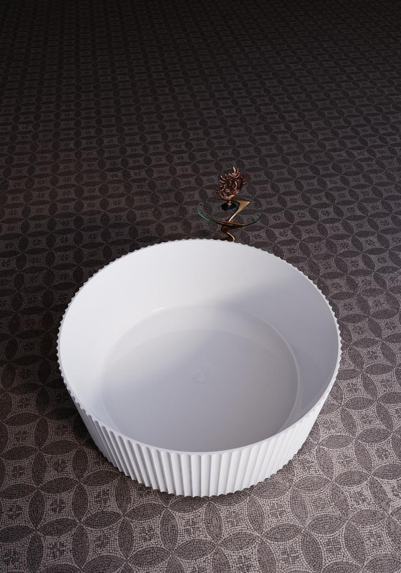 Ovia 1500mm Oasis Fluted Groove Matte White Free Standing Bath No Overflow