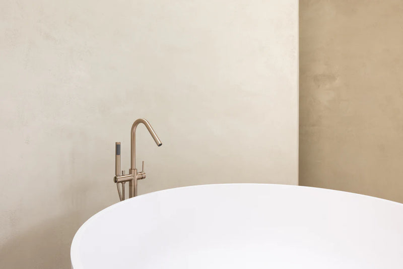 Meir Freestanding Round Bath Mixer with Hand Spray Champagne