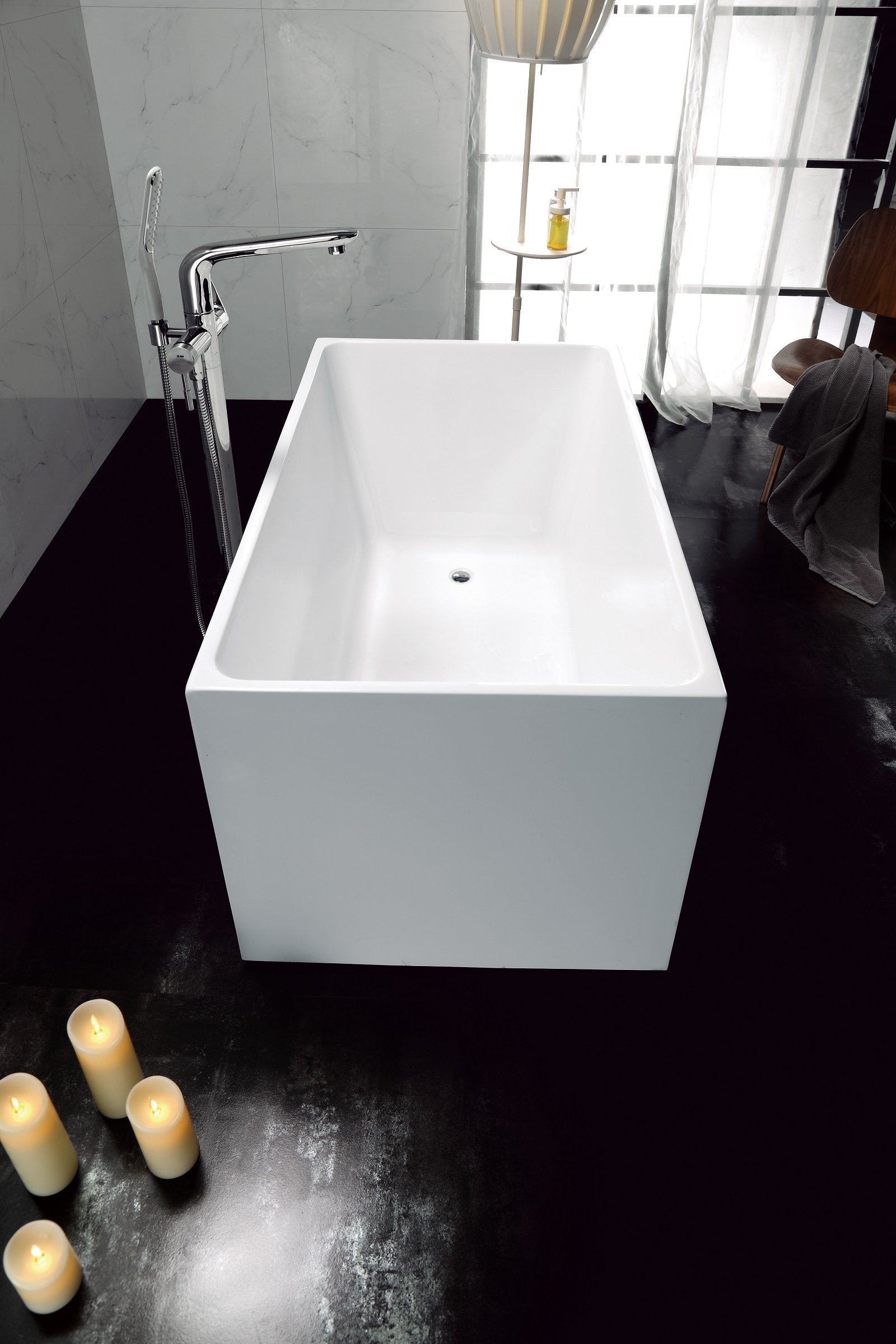 1300mm Orta Free Standing Bath Tub Multi Fit White