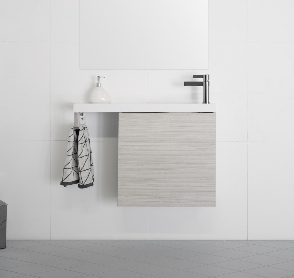 ADP PETITE RAIL Small Space Vanity