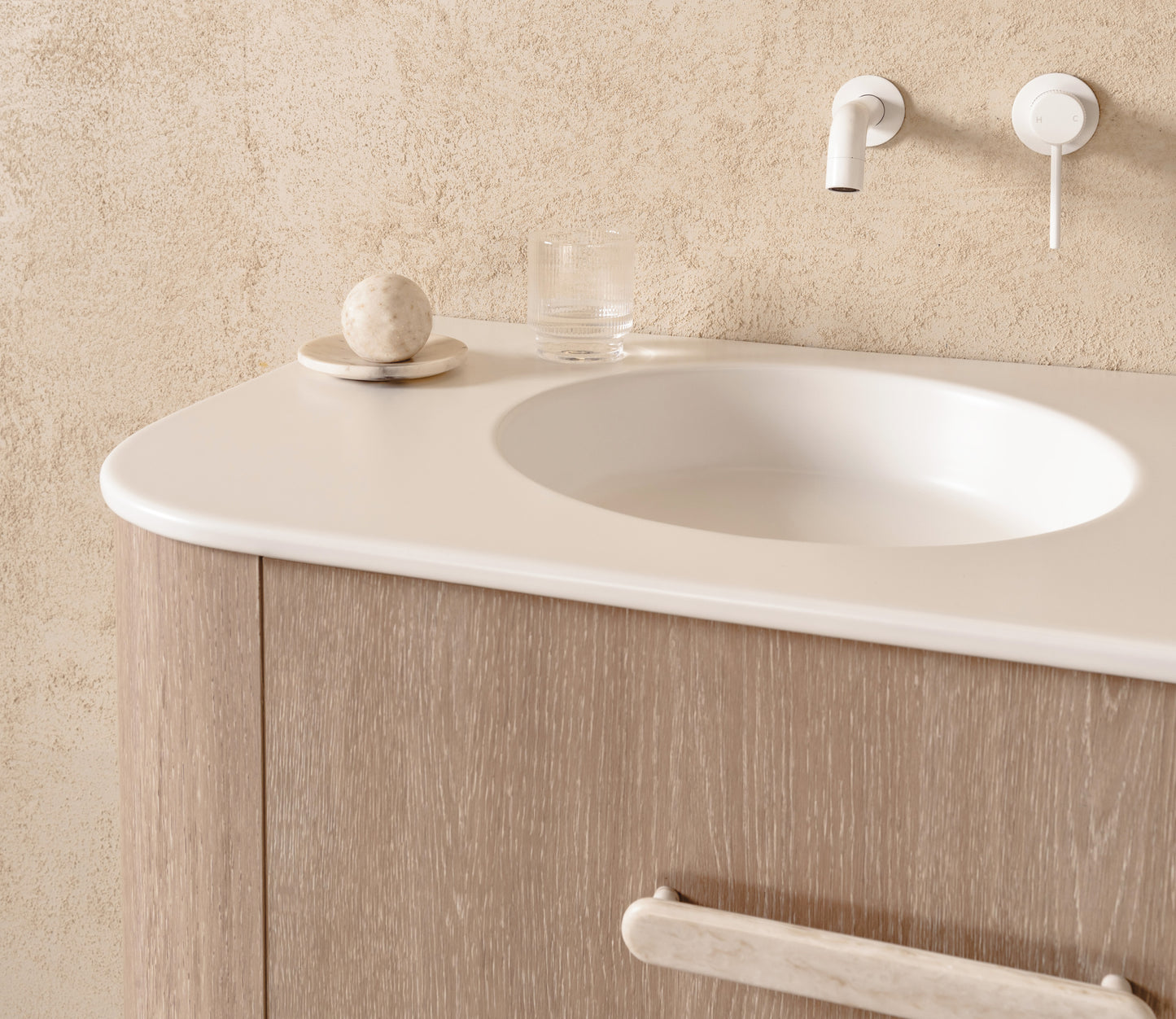 Thea 900mm - Coastal Oak Ceramic Detail