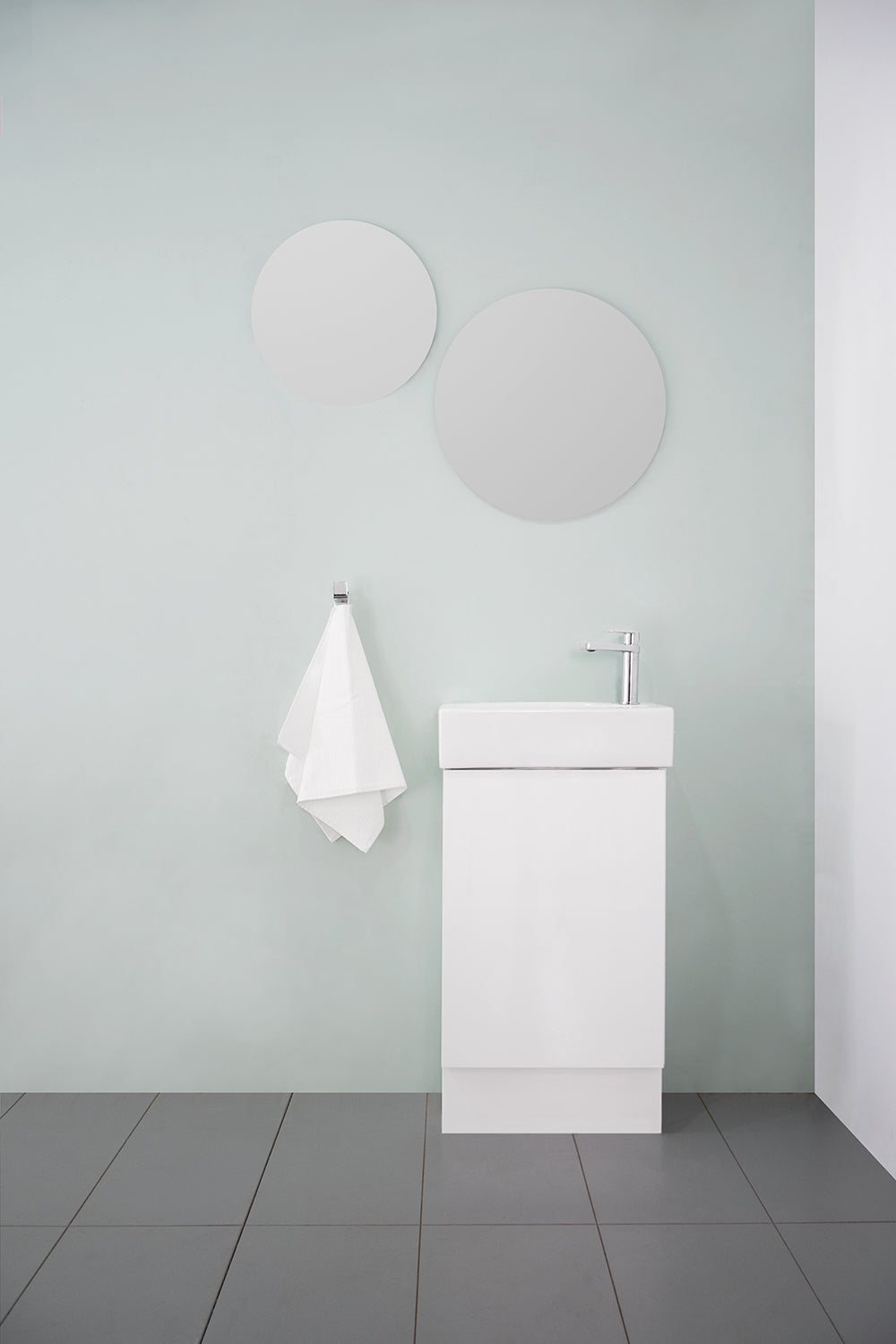 Tiny - Floor Mount White Lifestyle
