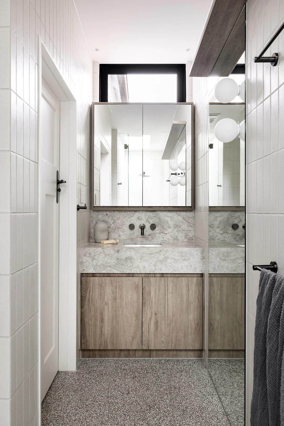 Meir Circular Wall Taps Shadow