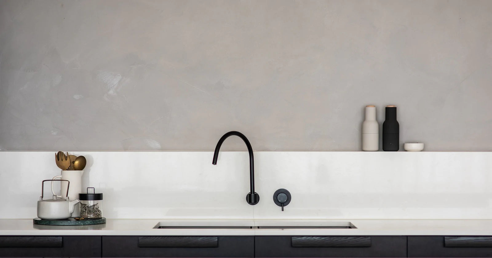 Meir Round High-Rise Swivel Wall Spout Matte Black