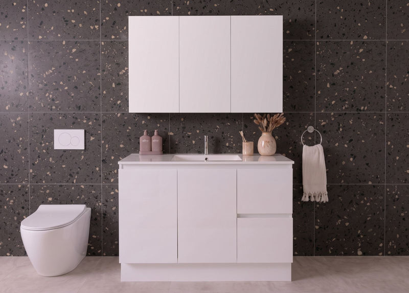Ovia Zurich Vanity