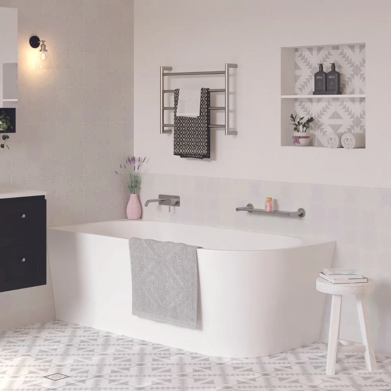 Ovia Matte White 1500mm Left Hand Corner Bath Tub