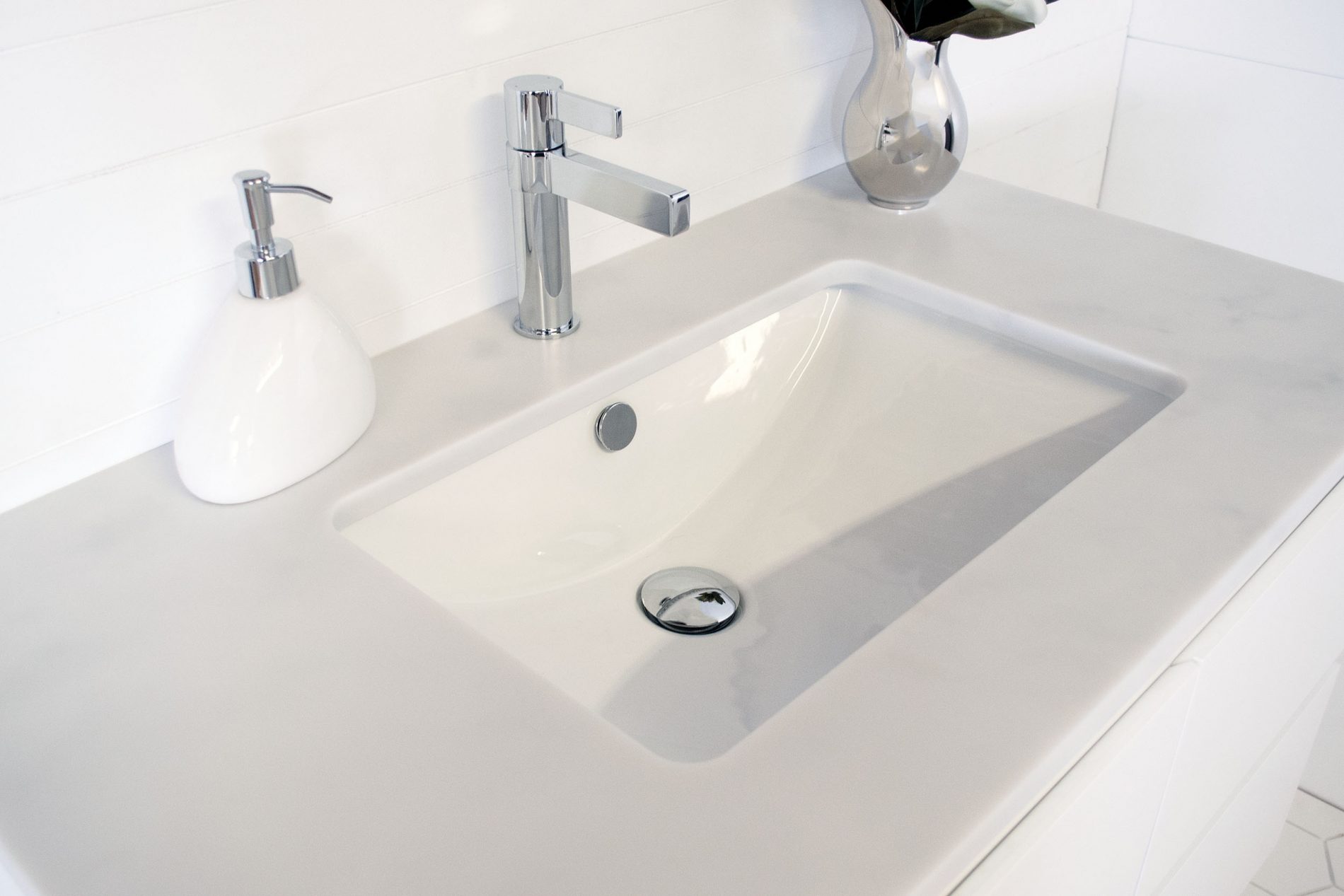 ADP Scoop Ceramic Under-Counter Basin