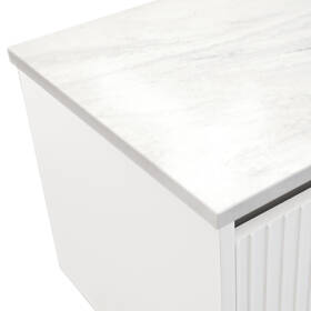 Cloudburst_532_Corner