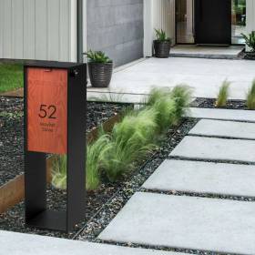 Milkcan-786BK-MB-Vienna-2-parcel-black-merbau-pillar-letterbox-hs1_2_-800px